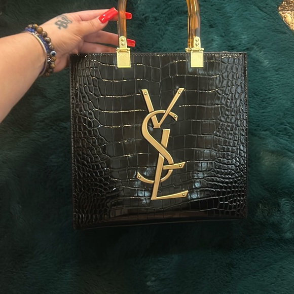 Black Croc-Embossed Tote Bag - Picture 1 of 11